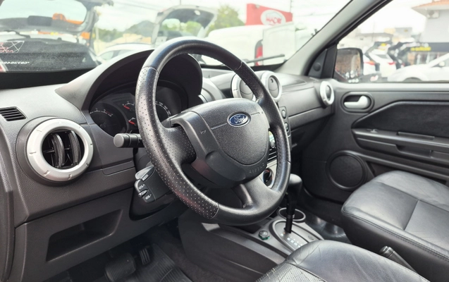 imagem-https://www.socarrao.com.br/sc-vehicle-images-prod/4282999/1791231137484-003_02c4565e5b01c7ae31613b62f227e7a6.jpg