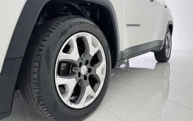 imagem-https://www.socarrao.com.br/sc-vehicle-images-prod/4283085/1791231334002-vehicle_image_1791229615_397b6928c5396389a44ce19f31165d8e.jpeg