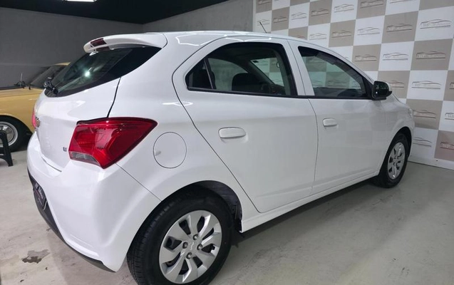 imagem-https://www.socarrao.com.br/sc-vehicle-images-prod/4283122/1791232337171-8545241_4_B_8c93b7eab6.jpeg