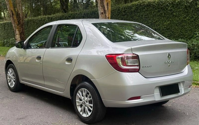 imagem-https://www.socarrao.com.br/sc-vehicle-images-prod/4283161/1791231569801-8512507_3_B_54b54ce4e1.jpeg