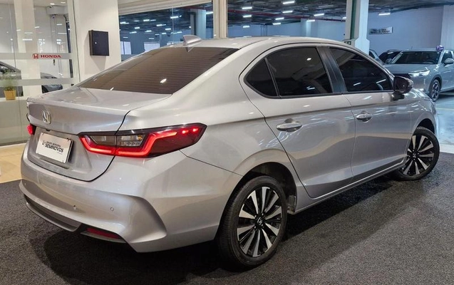 imagem-https://www.socarrao.com.br/sc-vehicle-images-prod/4283165/1791231588478-8545491_6_B_c968e865f7.jpeg