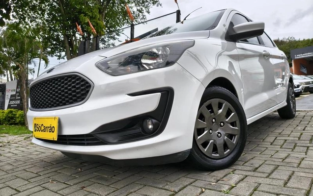 imagem-https://www.socarrao.com.br/sc-vehicle-images-prod/4283174/1792241103835-8545190_3_B_6ba0fe5dab.jpeg