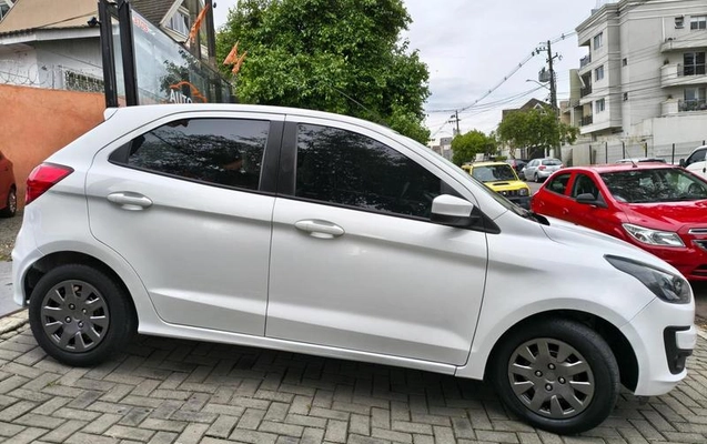 imagem-https://www.socarrao.com.br/sc-vehicle-images-prod/4283174/1792241103843-8545190_6_B_7a1fca3151.jpeg