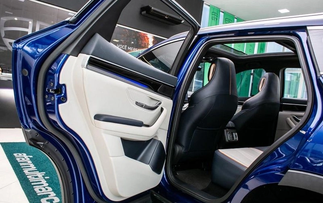 imagem-https://www.socarrao.com.br/sc-vehicle-images-prod/4283288/1791559858896-8545525_12_B_ff56fcc800.jpeg