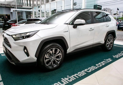 Toyota RAV4 2024 Branco — foto 1 de 3