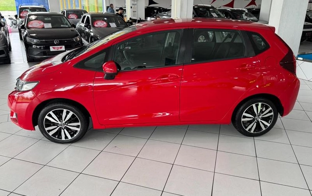 imagem-https://www.socarrao.com.br/sc-vehicle-images-prod/4283354/1791376736470-8545566_10_B_78a478683b.jpeg