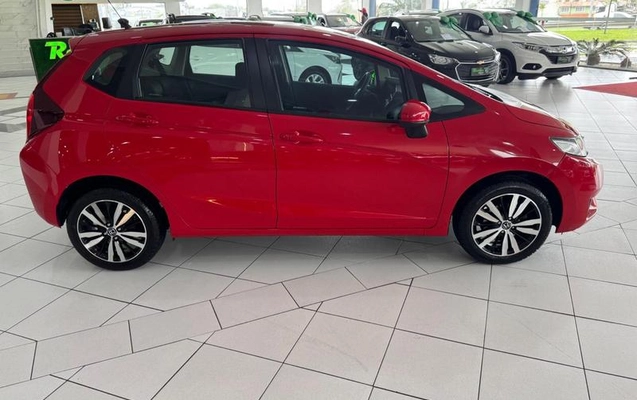imagem-https://www.socarrao.com.br/sc-vehicle-images-prod/4283354/1791376736473-8545566_2_B_b2eea91439.jpeg