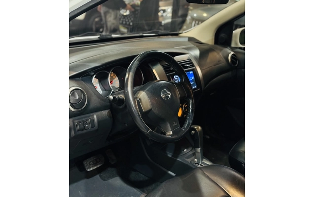 imagem-https://www.socarrao.com.br/sc-vehicle-images-prod/4283372/1791232542935-2_053409.jpg