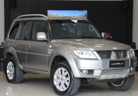 Mitsubishi Pajero TR4 2012 Prata — foto 1 de 3