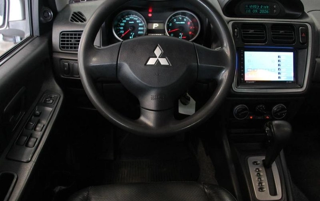 imagem-https://www.socarrao.com.br/sc-vehicle-images-prod/4283376/1791232557393-8467110_7_B_455c2690f7.jpeg