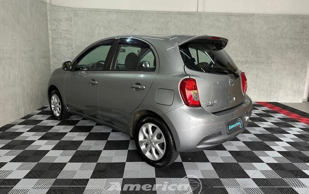 imagem-https://www.socarrao.com.br/sc-vehicle-images-prod/4283398/1791300067196-8521295_0_B_8637ba6b7c.jpeg