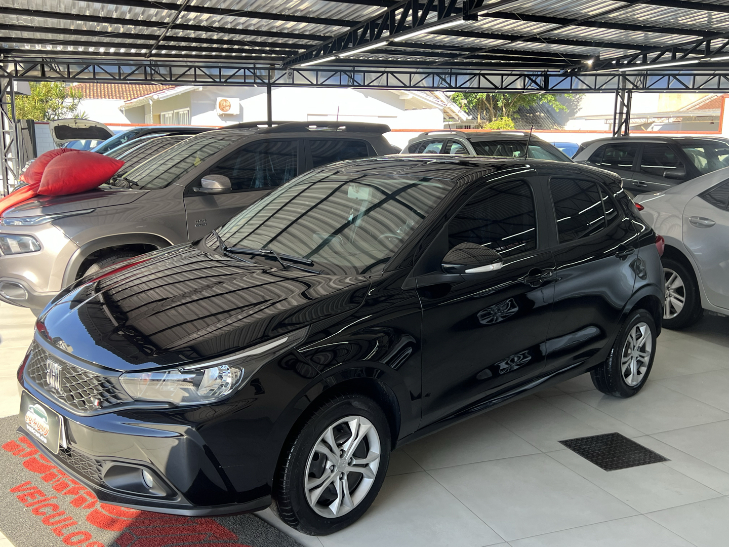 imagem-https://www.socarrao.com.br/sc-vehicle-images-prod/42834/1769988769261-6796393OR_1767633634_33_310.jpg