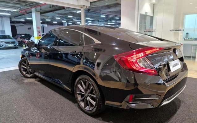 imagem-https://www.socarrao.com.br/sc-vehicle-images-prod/4283423/1791232902889-8545654_6_B_8a00be5d43.jpeg