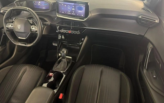 imagem-https://www.socarrao.com.br/sc-vehicle-images-prod/4283440/1791233079720-8545674_11_B_ff44f03a39.jpeg