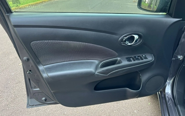 imagem-https://www.socarrao.com.br/sc-vehicle-images-prod/4283454/1791233192362-V2hhdHNBcHAgSW1hZ2UgMjAyNi0xMC0wNSBhdCAxNy4yMy40MCAoMSkuanBlZw.jpeg