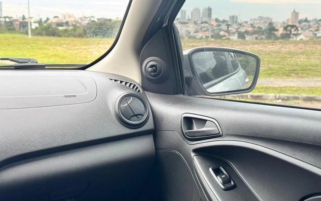 imagem-https://www.socarrao.com.br/sc-vehicle-images-prod/4283496/1791233377977-8545692_8_B_8b19580c3f.jpeg