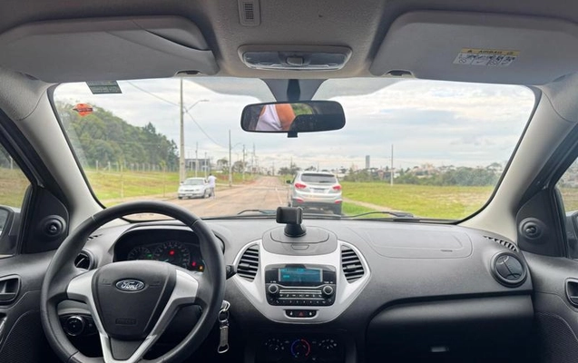 imagem-https://www.socarrao.com.br/sc-vehicle-images-prod/4283496/1791233377980-8545692_10_B_08552733ad.jpeg