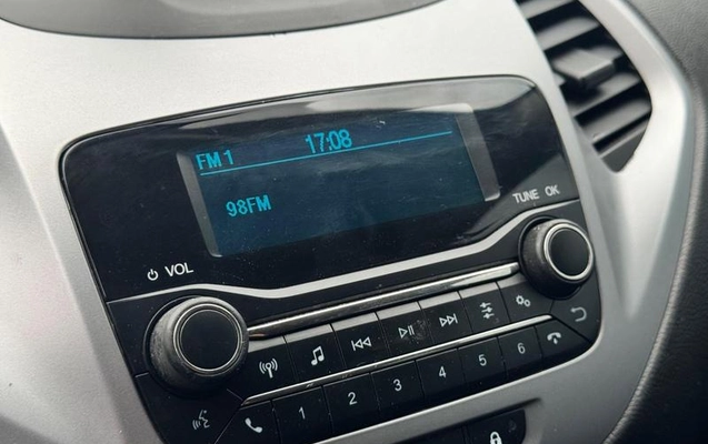 imagem-https://www.socarrao.com.br/sc-vehicle-images-prod/4283496/1791233377989-8545692_15_B_7a52b3f3ce.jpeg