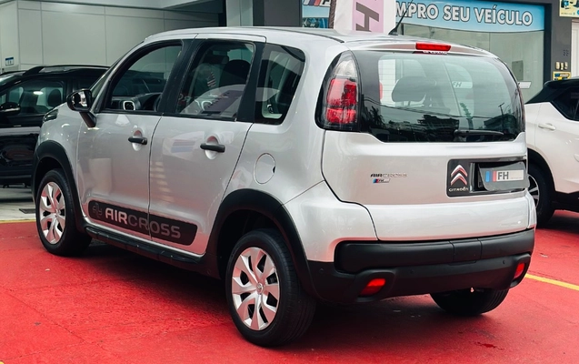 imagem-https://www.socarrao.com.br/sc-vehicle-images-prod/4283519/1792074903490-gb-6bcc05a.jpeg