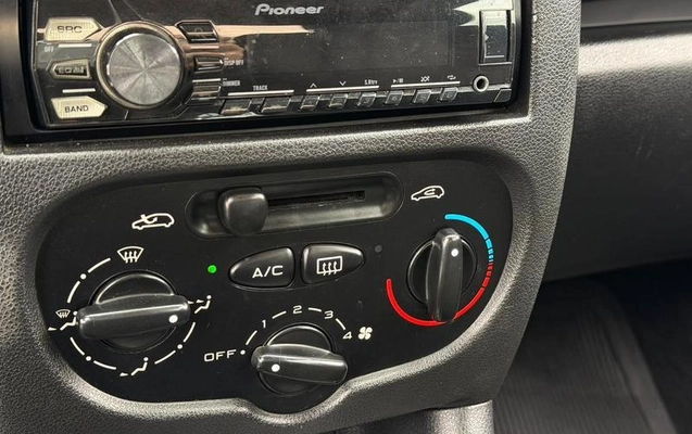 imagem-https://www.socarrao.com.br/sc-vehicle-images-prod/4283521/1791233543858-8350858_7_B_3bbab24dce.jpeg