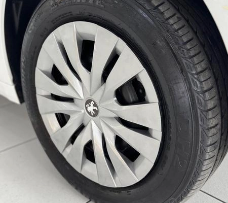 imagem-https://www.socarrao.com.br/sc-vehicle-images-prod/4283523/1791375435430-8545723_41_B_b368bf225a.jpeg
