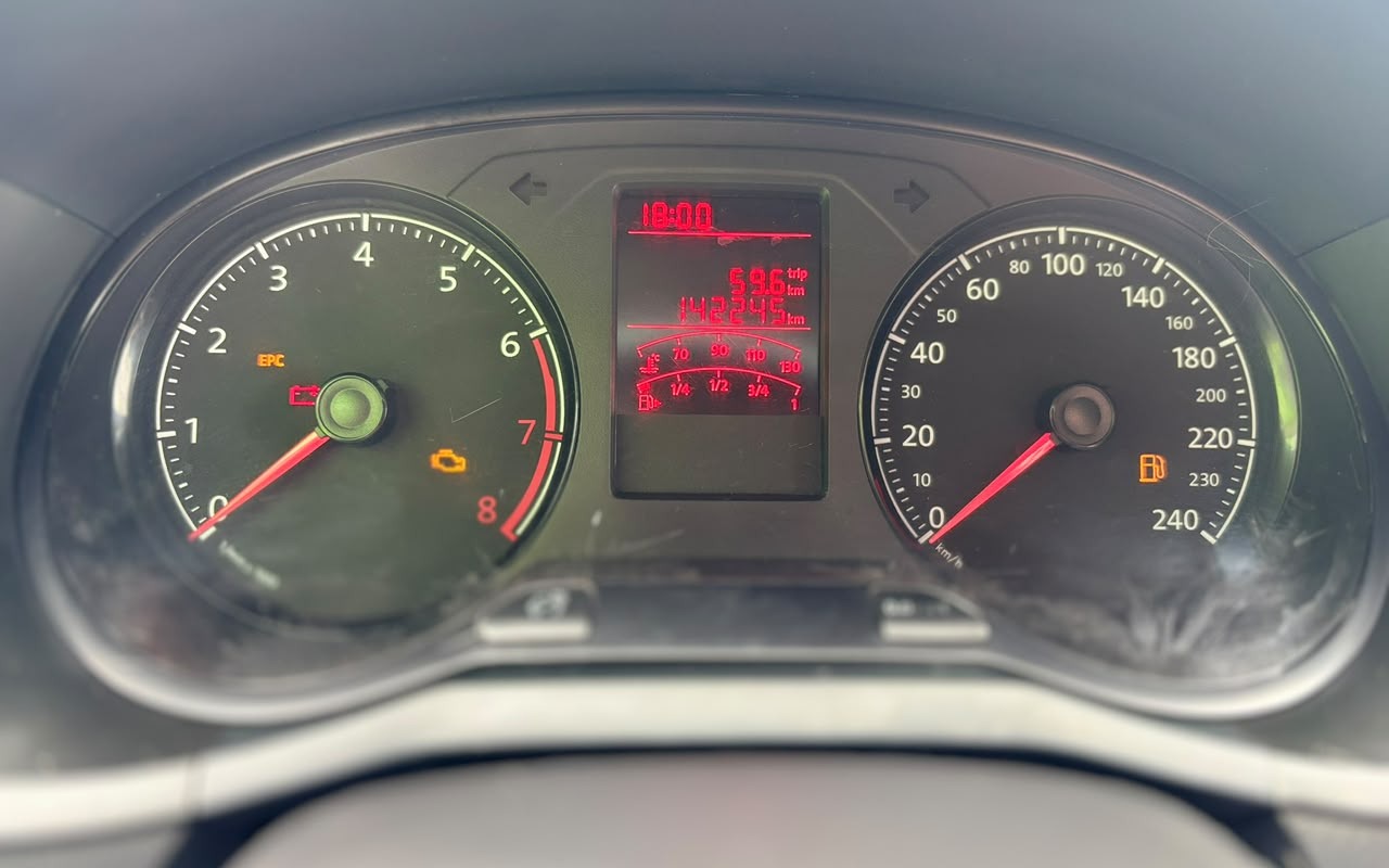 imagem-https://www.socarrao.com.br/sc-vehicle-images-prod/4283525/1791233597007-V2hhdHNBcHAgSW1hZ2UgMjAyNi0xMC0wNSBhdCAxMC4xMy4xMS5qcGVn.jpeg
