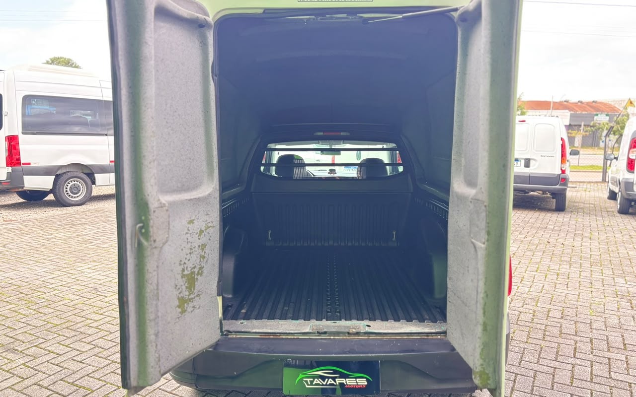 imagem-https://www.socarrao.com.br/sc-vehicle-images-prod/4283525/1791233597167-V2hhdHNBcHAgSW1hZ2UgMjAyNi0xMC0wNSBhdCAxMC4xMy4xMy5qcGVn.jpeg