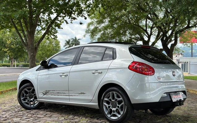 imagem-https://www.socarrao.com.br/sc-vehicle-images-prod/4283526/1791234117270-f58e7e1f-480a-4690-ae9b-2d2ba7866743.jpg