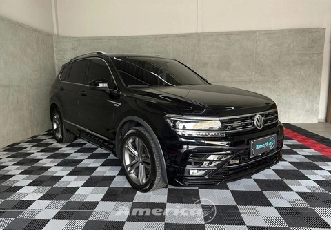 Volkswagen Tiguan 2019 Preto — foto 1 de 3