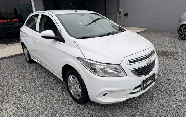 imagem-https://www.socarrao.com.br/sc-vehicle-images-prod/4283552/1791233859730-V2hhdHNBcHAgSW1hZ2UgMjAyNi0xMC0wMSBhdCAxNS4xMi40MSAoMSkuanBlZw.jpeg