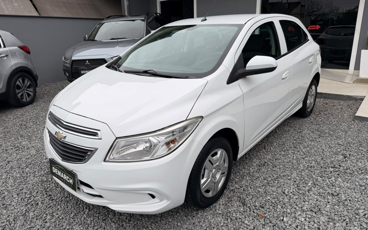 imagem-https://www.socarrao.com.br/sc-vehicle-images-prod/4283552/1791233859787-V2hhdHNBcHAgSW1hZ2UgMjAyNi0xMC0wMSBhdCAxNS4xMi40MSAoMikuanBlZw.jpeg