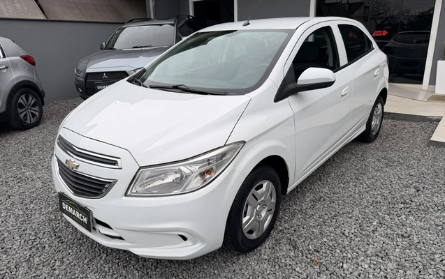 imagem-https://www.socarrao.com.br/sc-vehicle-images-prod/4283552/1791233859787-V2hhdHNBcHAgSW1hZ2UgMjAyNi0xMC0wMSBhdCAxNS4xMi40MSAoMikuanBlZw.jpeg