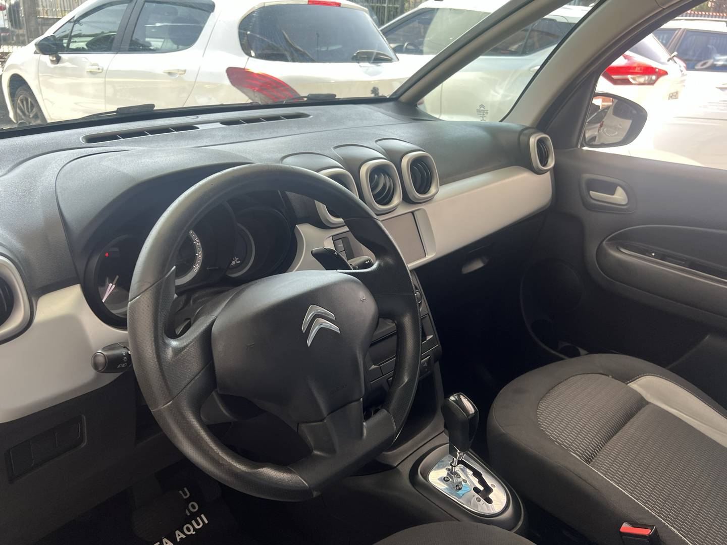 imagem-https://www.socarrao.com.br/sc-vehicle-images-prod/42840/1769988770544-6866070OR_1755894869_4_830.jpg