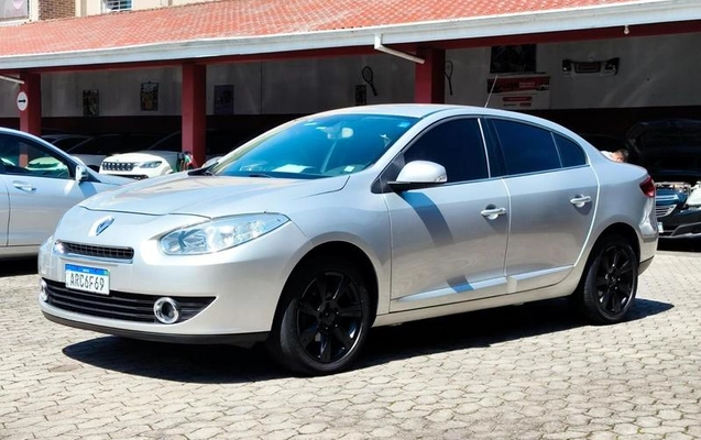 imagem-https://www.socarrao.com.br/sc-vehicle-images-prod/4284158/1791466995363-8545660_0_B_c542c31e03.jpeg