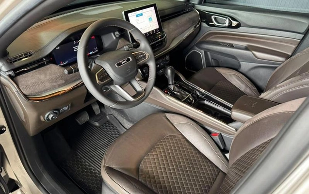 imagem-https://www.socarrao.com.br/sc-vehicle-images-prod/4284240/1791235664919-8499400_6_B_c053a63e49.jpeg