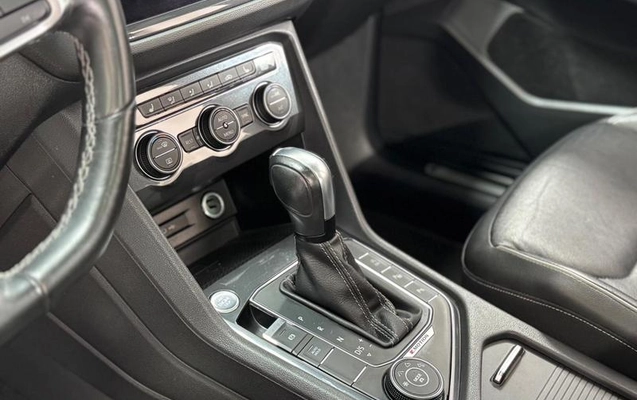 imagem-https://www.socarrao.com.br/sc-vehicle-images-prod/4284313/1791236139563-8505389_33_B_61b43bb915.jpeg