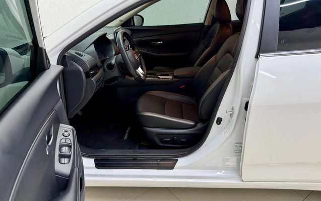 imagem-https://www.socarrao.com.br/sc-vehicle-images-prod/4284324/1791238486400-8545886_14_B_16643e86c4.jpeg