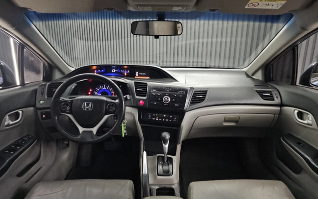 imagem-https://www.socarrao.com.br/sc-vehicle-images-prod/4284331/1791236245778-003_ef1f39cbf720bbdd0c5c78143813487c.jpg