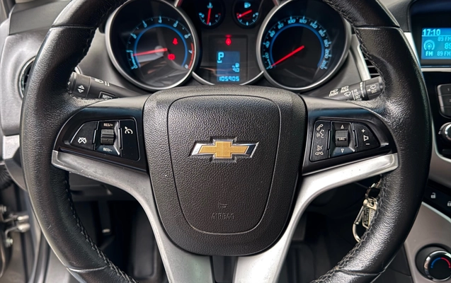 imagem-https://www.socarrao.com.br/sc-vehicle-images-prod/4284340/1791236436895-7d36aefc81014ab8b11c45ccb3c6bfaa_1791235252505.jpg