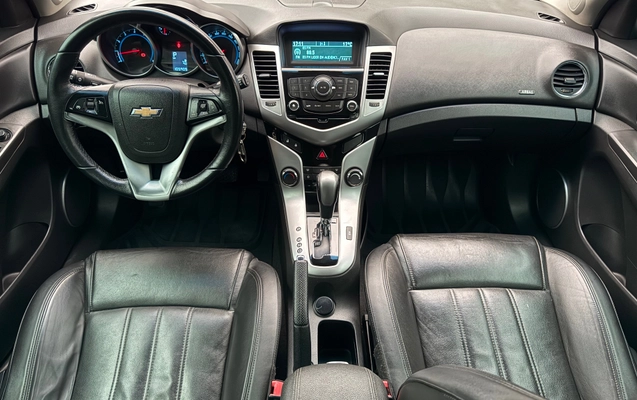 imagem-https://www.socarrao.com.br/sc-vehicle-images-prod/4284340/1792511895578-7cddcdfb972d40b8b933c28bf869f823_1791235252511.jpg