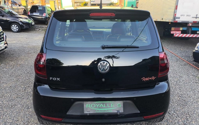 imagem-https://www.socarrao.com.br/sc-vehicle-images-prod/4284351/1791236713065-SU1HXzIwMjUxMTI3XzE4MDExMSAoQ29weSkuanBn.jpg