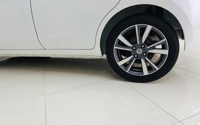 imagem-https://www.socarrao.com.br/sc-vehicle-images-prod/4284386/1791238497559-8545906_11_B_96c2c4165c.jpeg