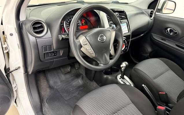 imagem-https://www.socarrao.com.br/sc-vehicle-images-prod/4284386/1791238497568-8545906_16_B_831f1a9175.jpeg