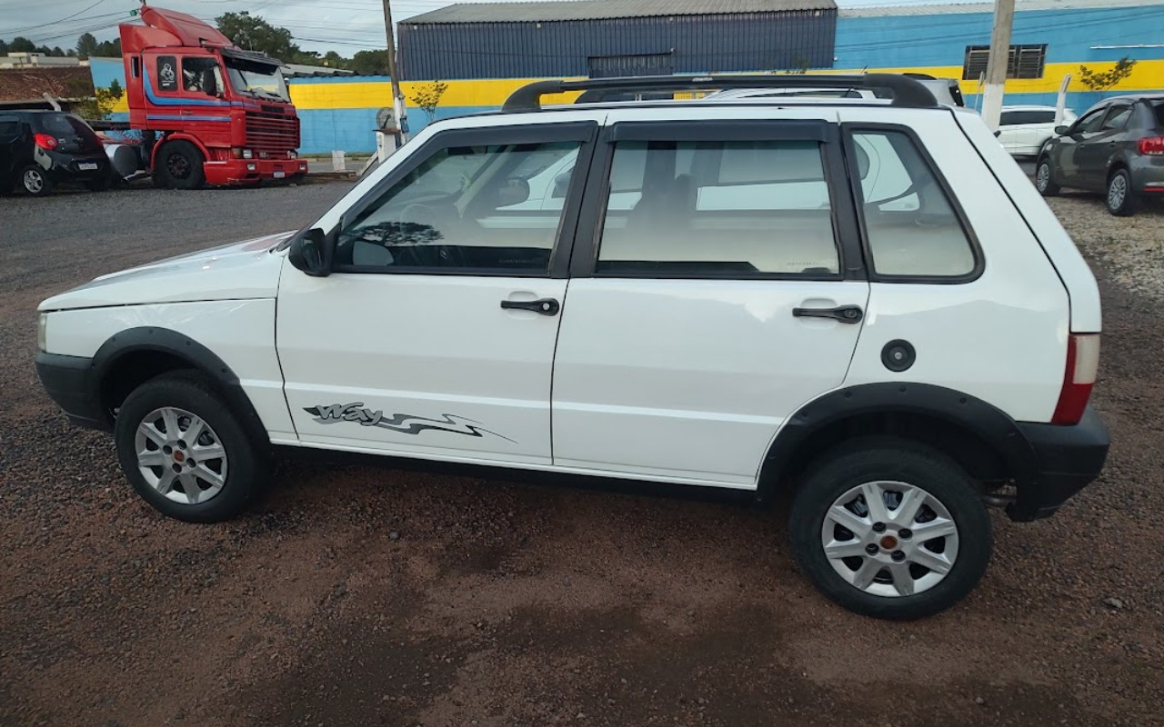 Fiat Uno 2013 Branco — foto 1 de 3