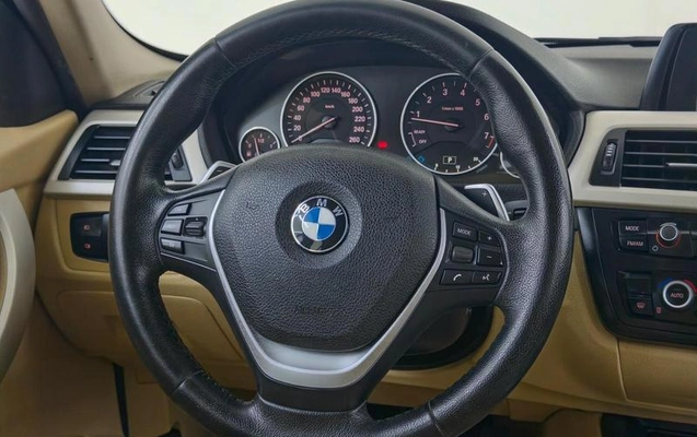 imagem-https://www.socarrao.com.br/sc-vehicle-images-prod/4284713/1791378043730-8536601_14_B_4d35c04f7e.jpeg