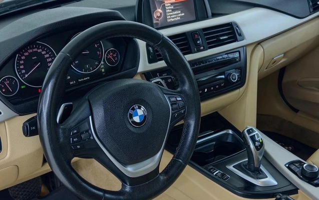 imagem-https://www.socarrao.com.br/sc-vehicle-images-prod/4284713/1791378043733-8536601_10_B_1d511dc0ff.jpeg