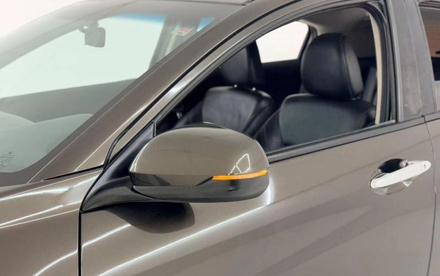 imagem-https://www.socarrao.com.br/sc-vehicle-images-prod/4284790/1791240673934-8480401_19_B_e87c9dc162.jpeg