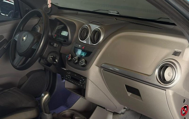 imagem-https://www.socarrao.com.br/sc-vehicle-images-prod/4284899/1791421095876-8527189_7_B_a7c67bd41d.jpeg