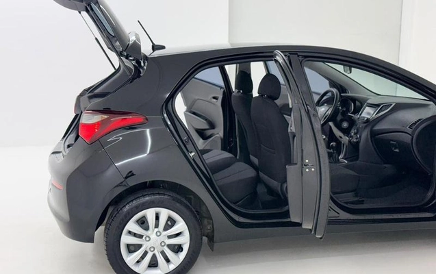 imagem-https://www.socarrao.com.br/sc-vehicle-images-prod/4285078/1791813527453-8451282_8_B_c0c143216e.jpeg