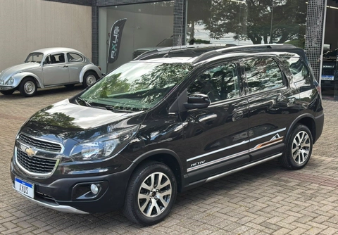 Chevrolet Spin 2016 Preto — foto 1 de 3